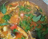 Foto langkah ke 5 dari resep Ikan kuah merah.