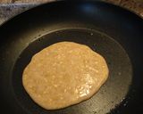 Foto del paso 4 de la receta: Pancakes plátano arándano🥞