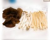 รูปขั้นตอนการทำที่ 1 ของ 🍝ยำเห็ดสามซี้🍄