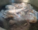 Foto langkah ke 1 dari resep Sup Ayam Wortel Kembang Tahu.