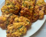 Foto langkah ke 6 dari resep Dadar jagung (bakwan jagung).
