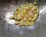 A picture of step 1 of Omelette Soya stick Tacos.
