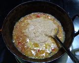 A picture of step 2 of Kuruma for Parotta.