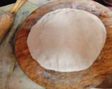 A picture of step 4 of Mooli Paratha.