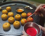A picture of step 5 of Kaju apple sweet.