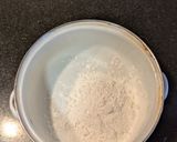 A picture of step 5 of Gelo di Melone.