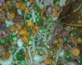 A picture of step 2 of Fried Rice & chicken gravy.