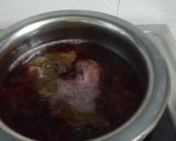 A picture of step 4 of Sirkewali Pyaaz (Pickled Onions).