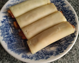 Foto del paso 3 de la receta: Rollos de queso y membrillo