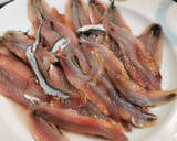 Foto del paso 1 de la receta: Pincho de Boquerones fritos con Pimiento verde asado