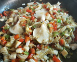 Foto del paso 5 de la receta: Morcillo de Ternera en nido de fettuccini con salsa de gírgolas