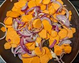 A picture of step 2 of Sweet potato, red onion and cheese Spanish omelette Tortilla.