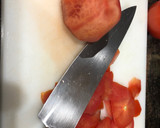 Foto del paso 1 de la receta: Sopa de tomate a mi manera con huevo duro en lékué