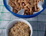 Foto langkah ke 1 dari resep Orek Tempe Teri Praktis.