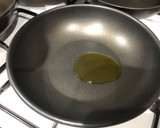 Foto del paso 1 de la receta: Tortilla francesa con espárragos trigueros y tiras de lomo