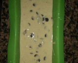 Foto del paso 3 de la receta: Bizcocho de plátano y pepitas de chocolate y nueces