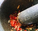 A picture of step 1 of Spicy pork and holy basil.