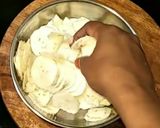 A picture of step 3 of Plantain Sweet Chips.