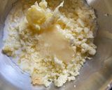A picture of step 1 of Cheeseling.