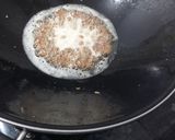 Foto langkah ke 1 dari resep Kacang tanah goreng asin.