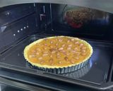 A picture of step 4 of Peanut Butter Tart.