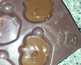 Foto del paso 3 de la receta: Bombones en forma de corazón para regalar en san valentín❤🍫