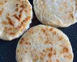 Foto del paso 2 de la receta: Arepas Colombianas