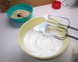 Békaszáj (mogyoró habbal) recept fázis 2 fotója