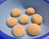 Foto langkah ke 8 dari resep Roti Goreng isi Ayam Suwir😍.