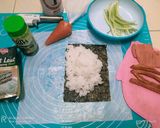Foto langkah ke 7 dari resep Mentai Sushi Roll (Tanpa Salmon).