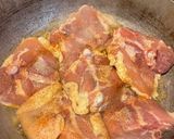 A picture of step 1 of Crock pot pineapple chicken thighs.