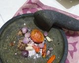 Foto langkah ke 4 dari resep Ikan goreng penyet.