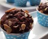 Foto langkah ke 5 dari resep Choco Banana Muffin Super Moist (no mixer).