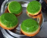 A picture of step 8 of Tiranga Dhokla.
