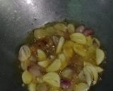 Foto langkah ke 3 dari resep Gurame Goreng Saus Cabai Hijau.