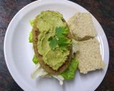 Foto del paso 2 de la receta: Sándwich verde con untable vegan de palta y arvejas 🌱