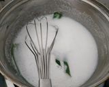 Foto langkah ke 1 dari resep Bikang Mawar Empuuk.