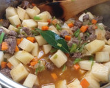 Foto del paso 4 de la receta: Guiso de carne con papas