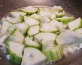 鹹蛋白炒菜瓜的食譜步驟3照片