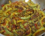Foto langkah ke 3 dari resep Oseng Pare Tahu Kuning.
