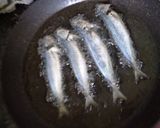 Foto langkah ke 1 dari resep Ikan goreng sambel tomat.