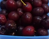 Foto del paso 1 de la receta: Cerezas🍒 en Almíbar Suave