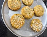 A picture of step 3 of Oats Sesame Patties.