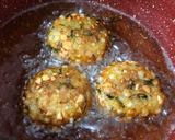 A picture of step 9 of Sabudana Vada.