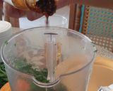 Foto del paso 4 de la receta: Chimichurri de cuarentena 🍃🍵🗾🧨