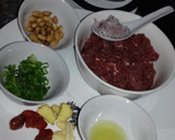 A picture of step 1 of Meat kofta with naan bread.