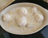Une image de l'étape 8 de Filets de dinde accompagnés de poires et d'une sauce au fromage.