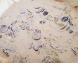 Foto del paso 3 de la receta: Quiche de puerros, champiñones y queso parmesano