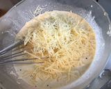 Une image de l'étape 8 de Sauce crème à l'ail mariné et aux deux fromages.