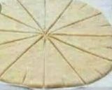 Foto del paso 3 de la receta: Medialunas de manteca !